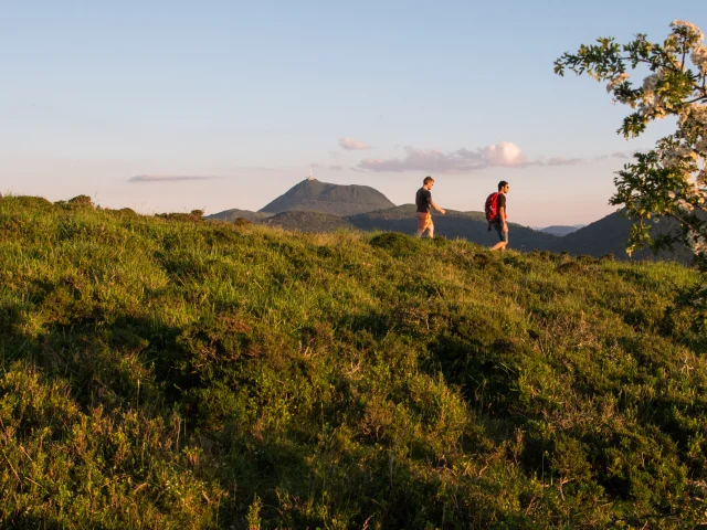 Randonnée aux puys Chopine et des Gouttes à Saint-Ours-les-Roches