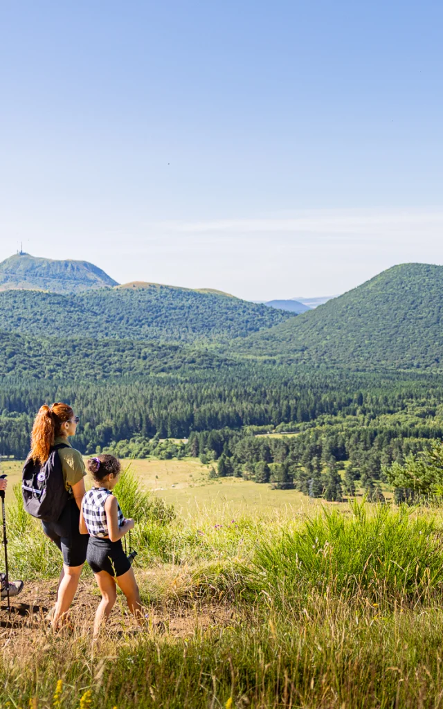 Randonnée aux puys Chopine et des Gouttes à Saint-Ours-les-Roches