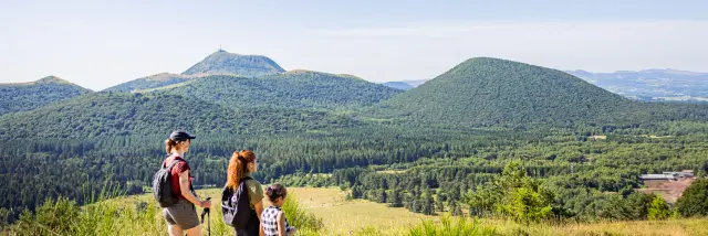 Randonnée aux puys Chopine et des Gouttes à Saint-Ours-les-Roches