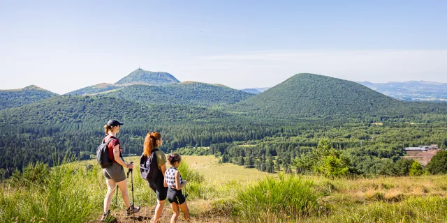 Randonnée aux puys Chopine et des Gouttes à Saint-Ours-les-Roches