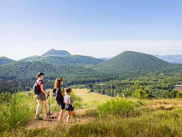 Randonnée aux puys Chopine et des Gouttes à Saint-Ours-les-Roches
