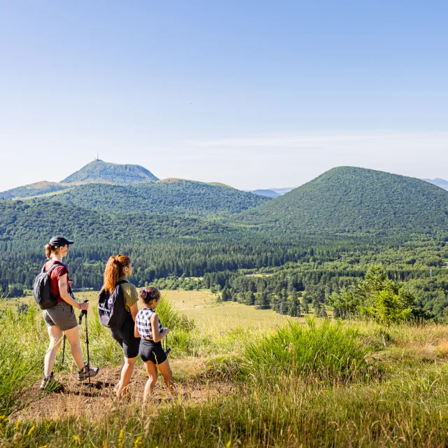 Randonnée aux puys Chopine et des Gouttes à Saint-Ours-les-Roches