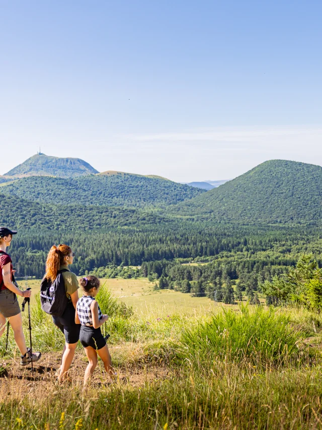 Randonnée aux puys Chopine et des Gouttes à Saint-Ours-les-Roches