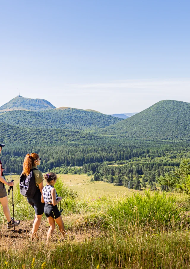 Randonnée aux puys Chopine et des Gouttes à Saint-Ours-les-Roches