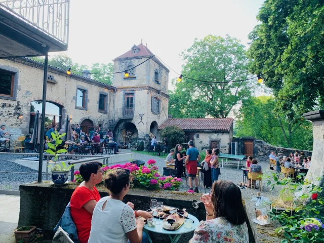 Restaurante Les Vinzelles en Volvic