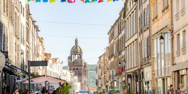 Rue du Commerce à Riom
