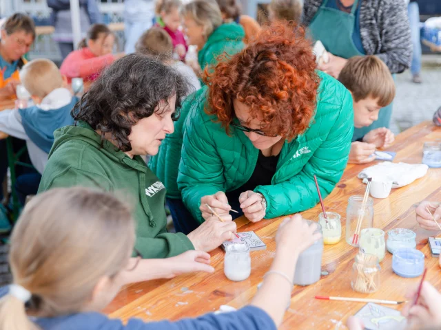 Animations en centre-ville pour la VVX - Volvic Volcanic Experience - à Volvic