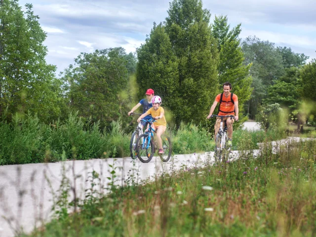 Vélo électrique sur la Thermale Express à Châtel-Guyon