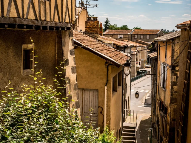 Rue de Maringues sur la Via Allier