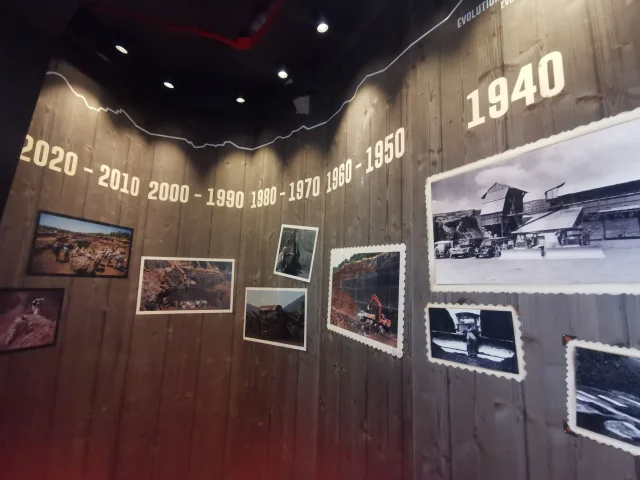 Exposition au Volcan de Lemptégy à Saint-Ours-les-Roches