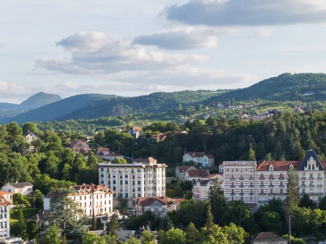 Vue depuis le calvaire à Châtel-Guyon