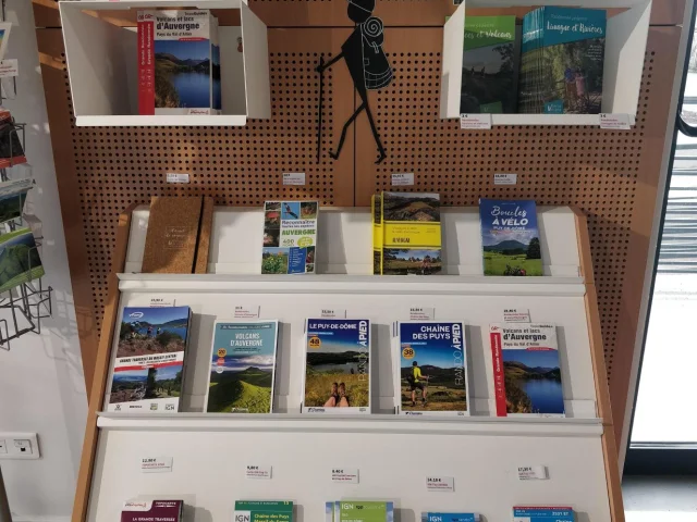 Boutique de l'Office de Tourisme du Goulet à Volvic