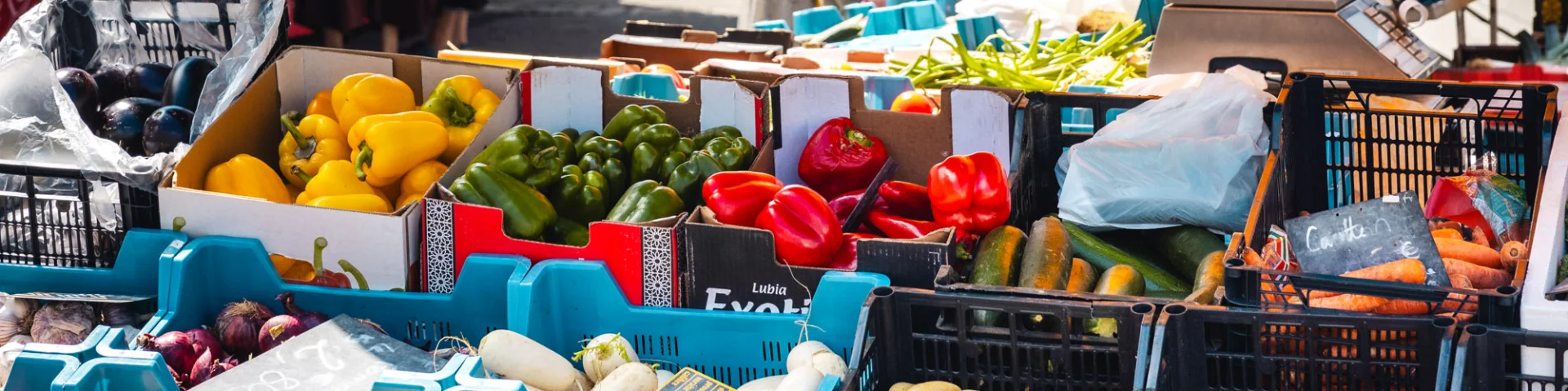 Marché hebdomadaire à Maringues
