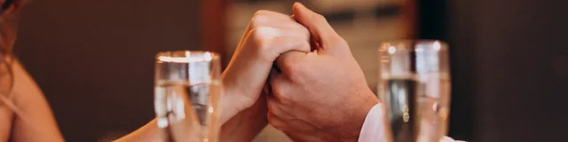 Mains Couple Restaurant