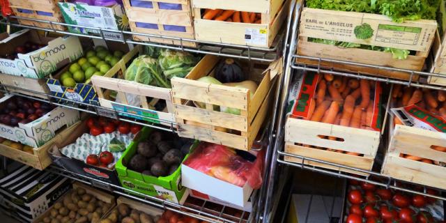 ELSE - étal de fruits et légumes
