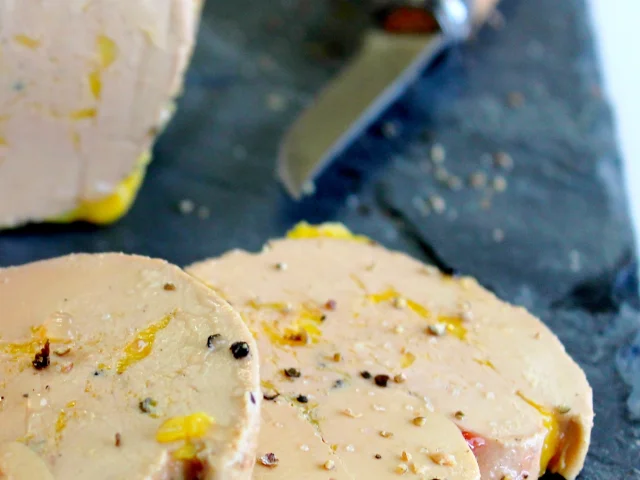 Foie Gras De Canard Au Torchon