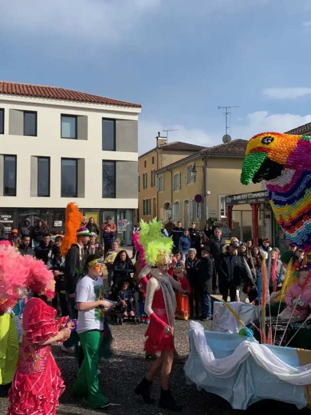 Carnaval 2025 Defilé