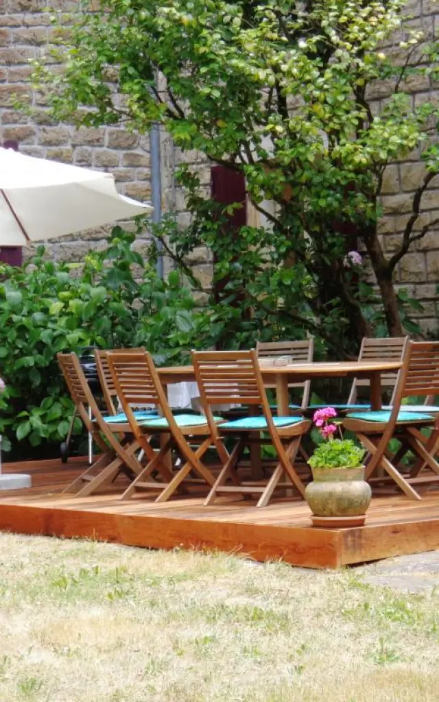 Carbonel Sournia Taule Terrasse Jardin