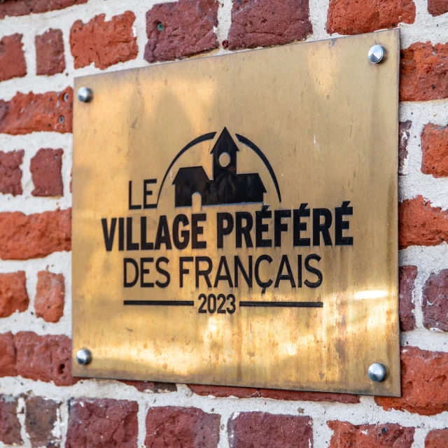 Esquelbecq Village Prefere Des Francais
