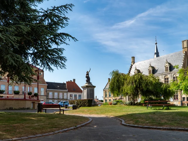 Place Hondschoote