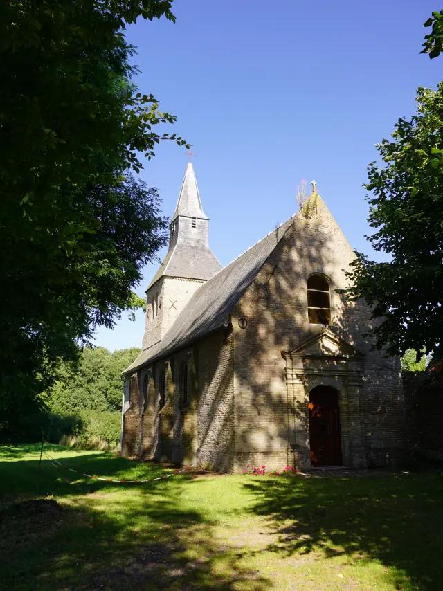12 08 2016 Chapelle Sainte Mildrede Merckeghem 3