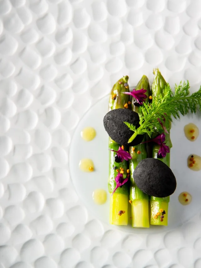 In our gourmet restaurants like Maison Burgarella, our chefs bring out the best in fresh, seasonal market vegetables.