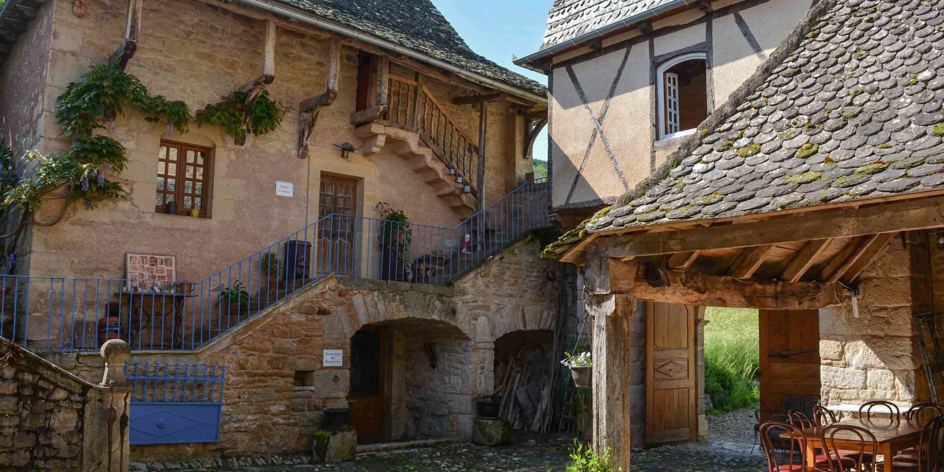 Gite Aveyron Estaing Espalion La Cour Pavee 4
