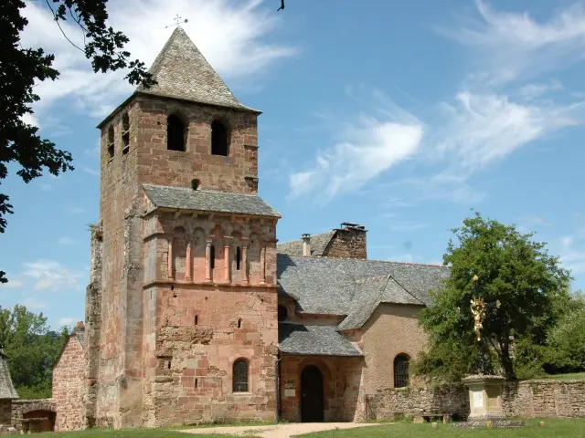 Eglise Saint Pierre De Bessuejoulsj.martin 3
