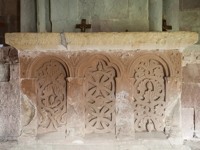 Eglise Saint-Pierre de Bessuéjouls