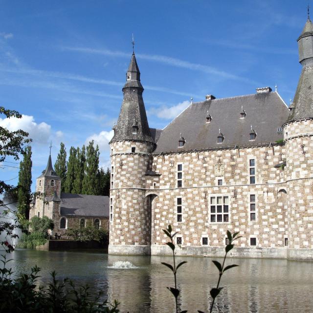 chateau-jehay-c-provincedeliege.jpg