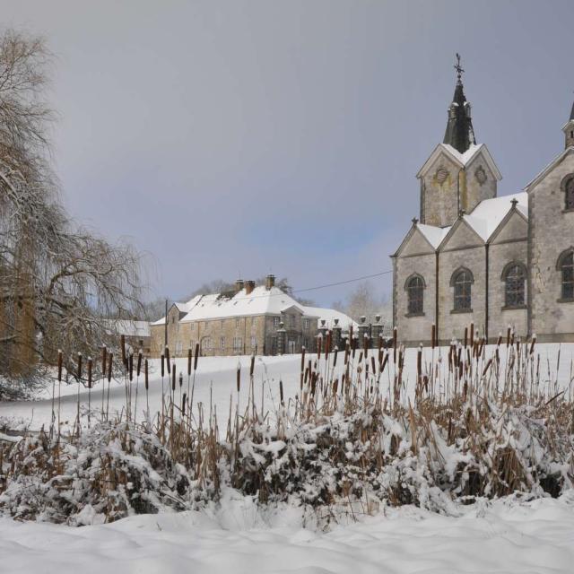 Boule à Neige avec une Eglise - Il était une fois