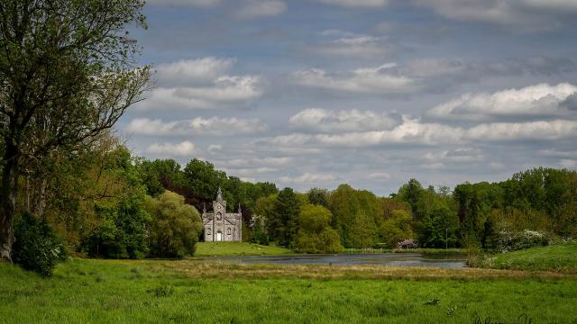 Chapelle Et Etang Vervoz