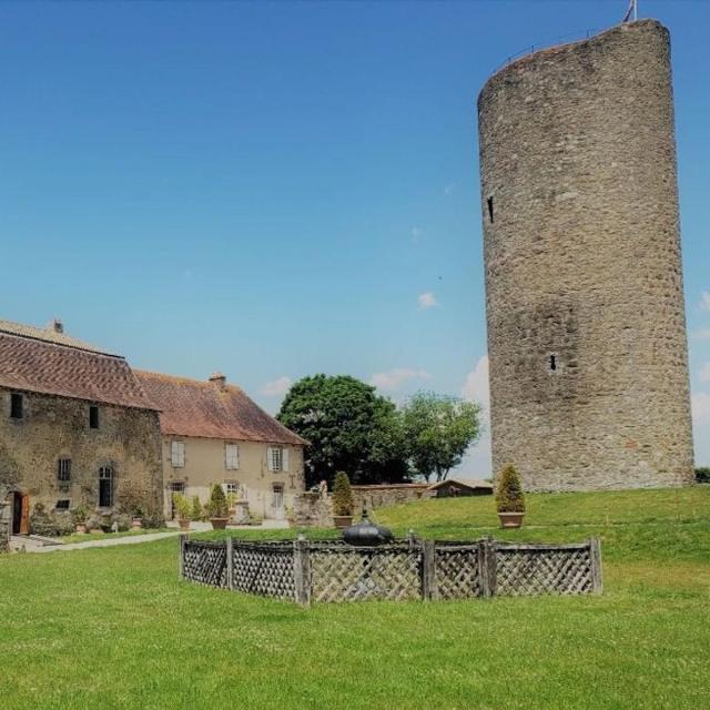 Château de Châlus Chabrol, Route Richard Coeur de Lion