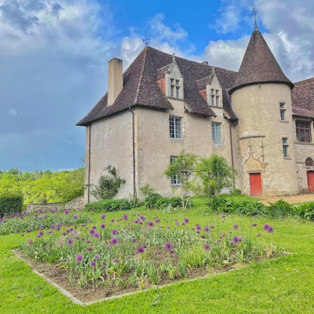 Jardin De Losmonerie Aixe Sur Vienne