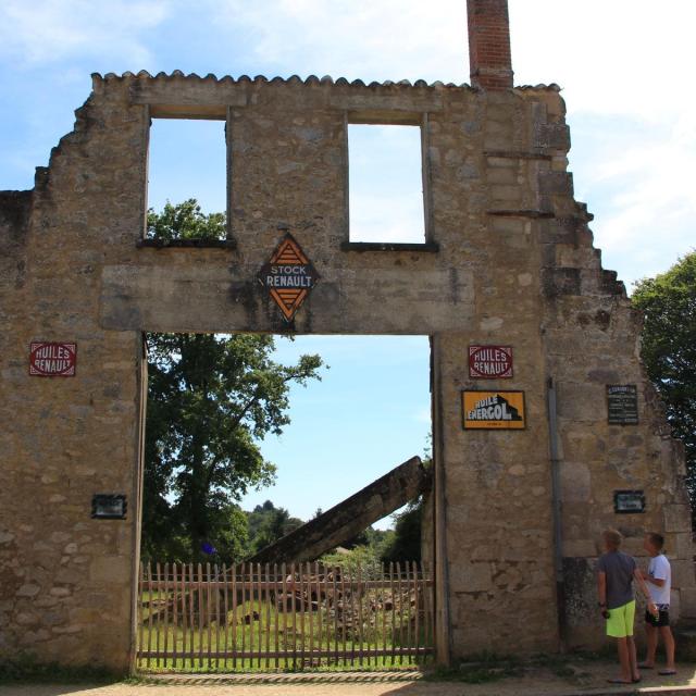 Oradour Sur Glane 2017 Optol Village Martyr1980x1320
