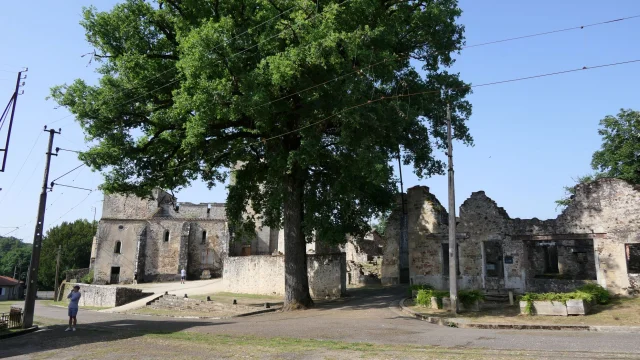 Village Martyr Oradour-sur-Glane
