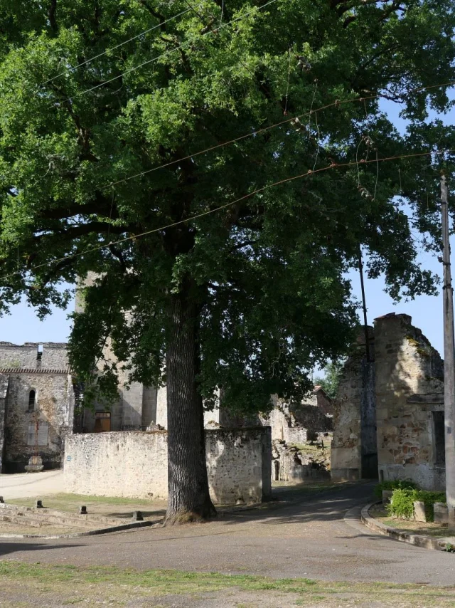 Village Martyr Oradour-sur-Glane