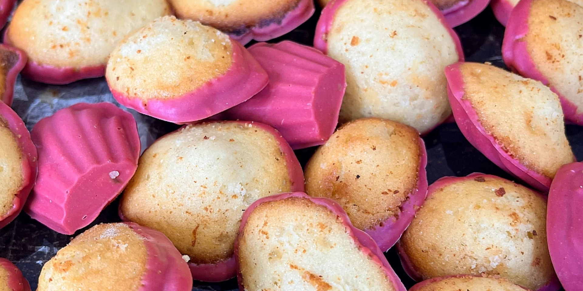 Madeleines Roses De Saint Yrieix