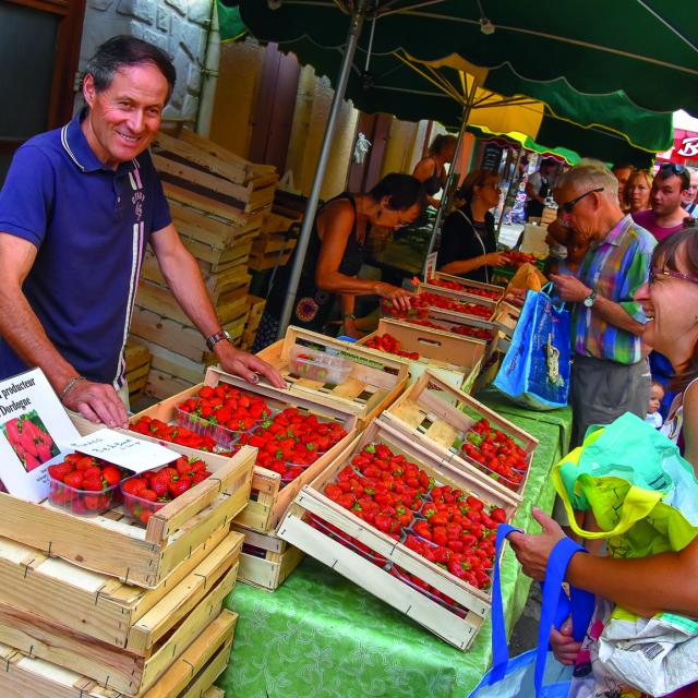 Marché de Saint-Yrieix