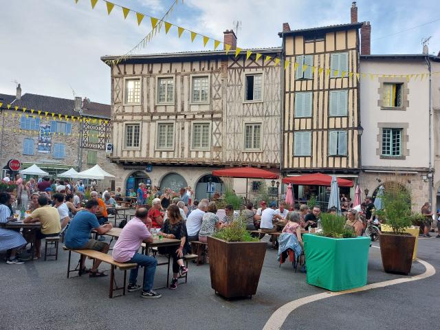 Saint-Léonard de Noblat pendant le Tour de France