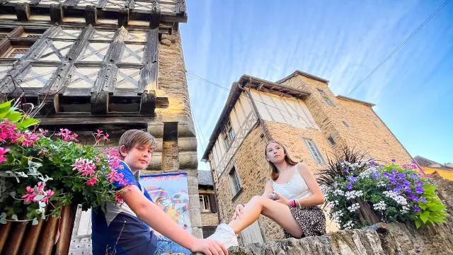 Segur Le Chateau Maison Henri Iv