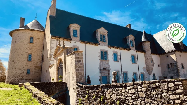 Château du Chambon avec marqueur partenaire