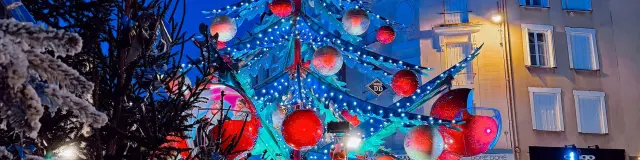 Sapin De Noel Limoges Marche De Noel