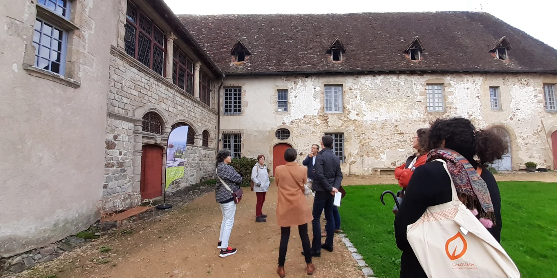 Visit Losmonerie Castle and Gardens 10.24 2