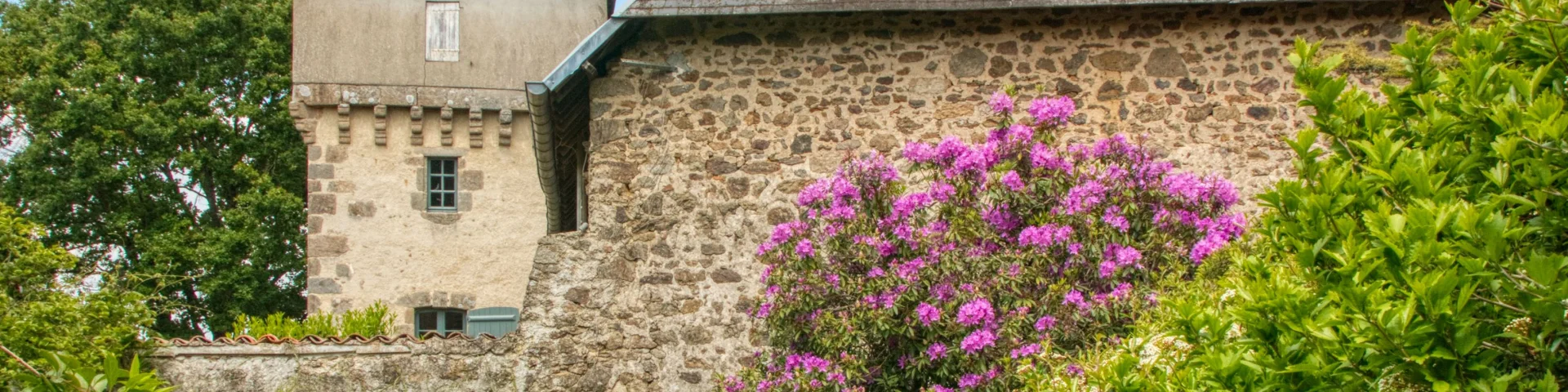 chateau-montautre-fromental-haute-vienne-monts-du-limousin