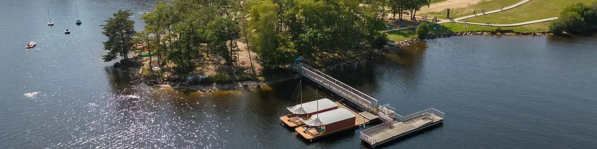 Vacances au Lac de Vassivière dans un des campings ombragés du Limousin