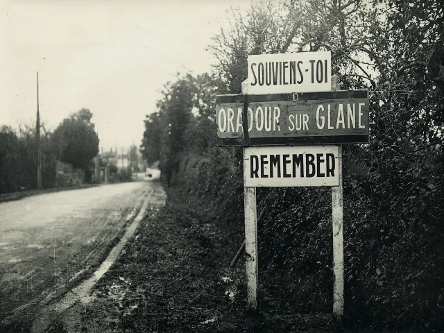 Centre De La Memoire Oradour Sur Glane Village Martyr