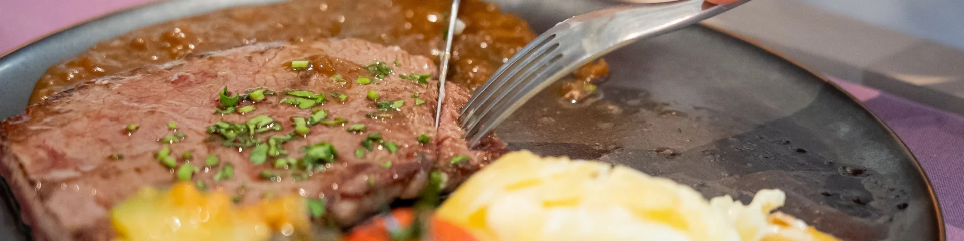 Repas de groupe au Relais Saint Jacques