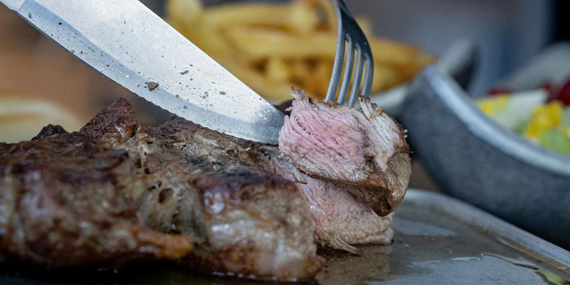 Steack de boeuf limousin au restaurant en Haute-Vienne