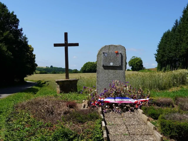Stele Commemorative Violette Szabo Le Clos Sussac